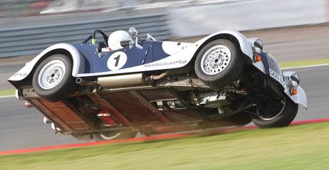 Silverstone Classic 2011 Luther Blissett rozbił Morgana Roadster